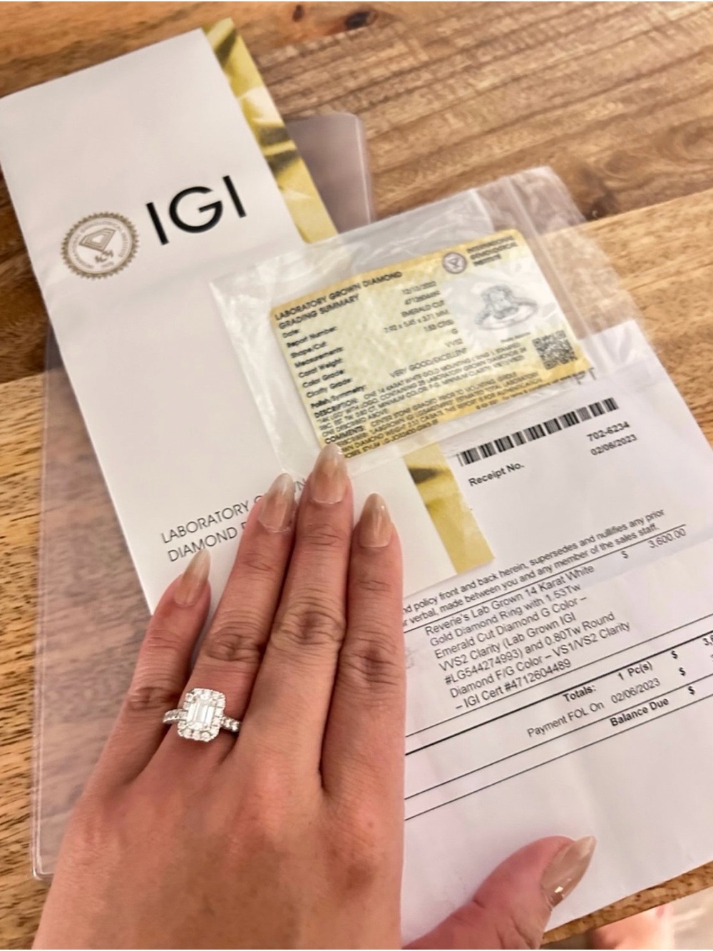 Elegant White Emerald-Cut Diamond Ring - Certified